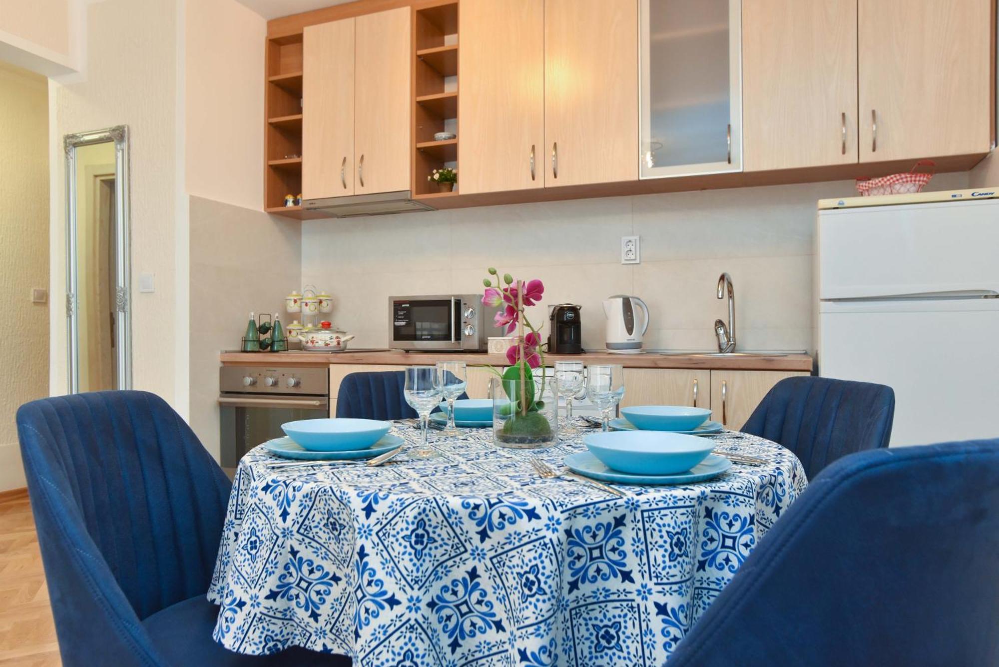 Comfort Apartment Near The Beach Budva Bagian luar foto