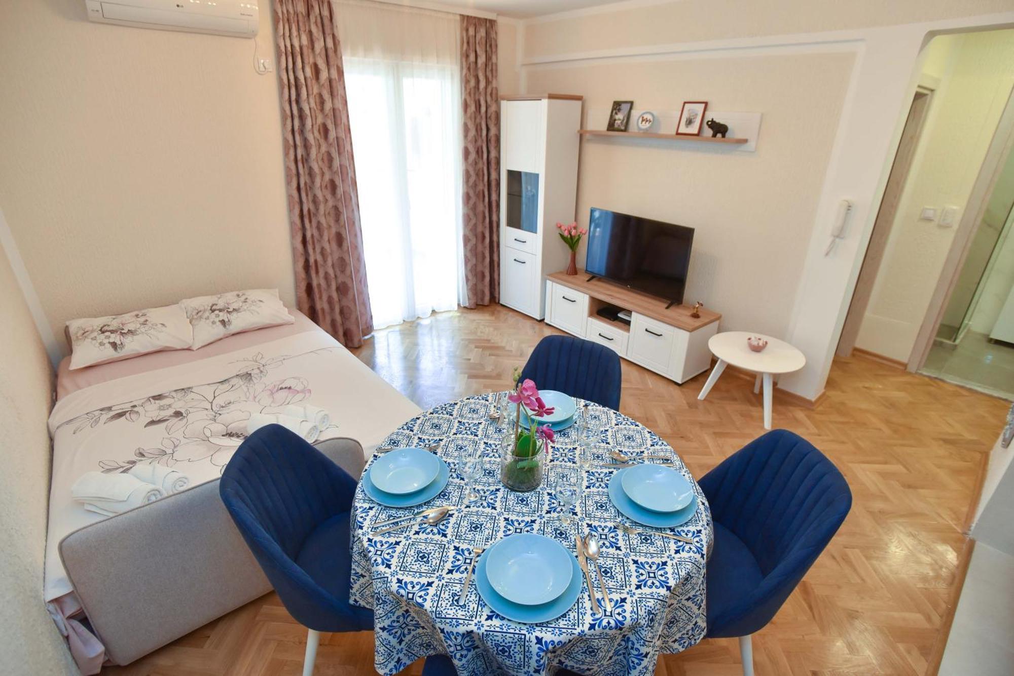 Comfort Apartment Near The Beach Budva Bagian luar foto
