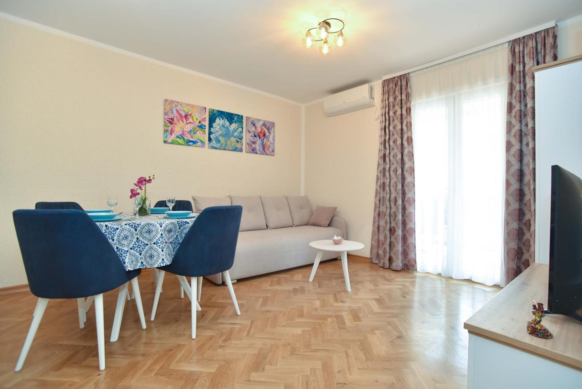 Comfort Apartment Near The Beach Budva Bagian luar foto